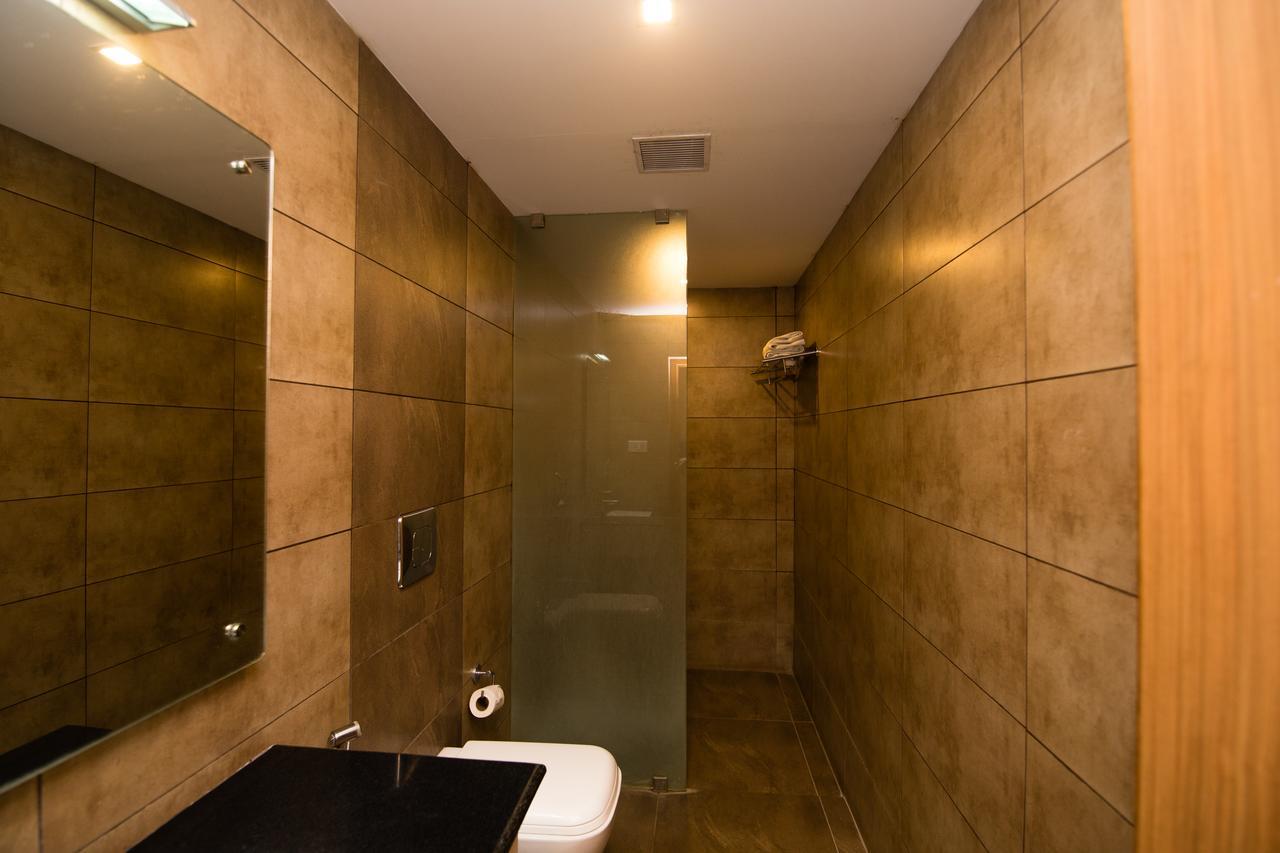 Hotel Kapilavasthu Palakkad Bagian luar foto