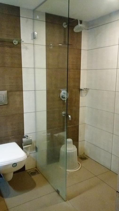 Hotel Kapilavasthu Palakkad Bagian luar foto